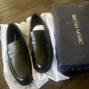 Men's Classic Black PU Leather Loafers